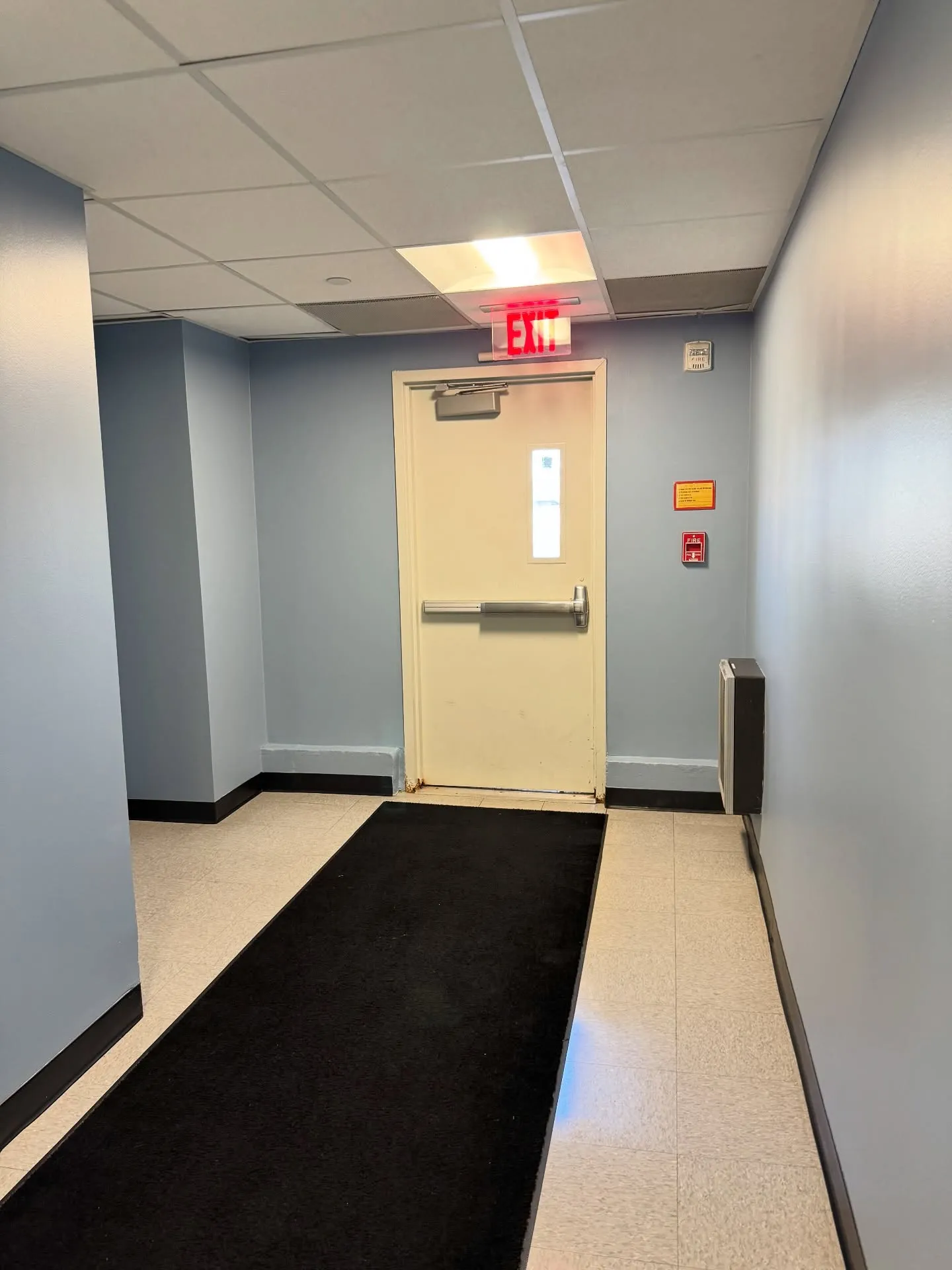 Commercial Building Hallway Paint - Image 3