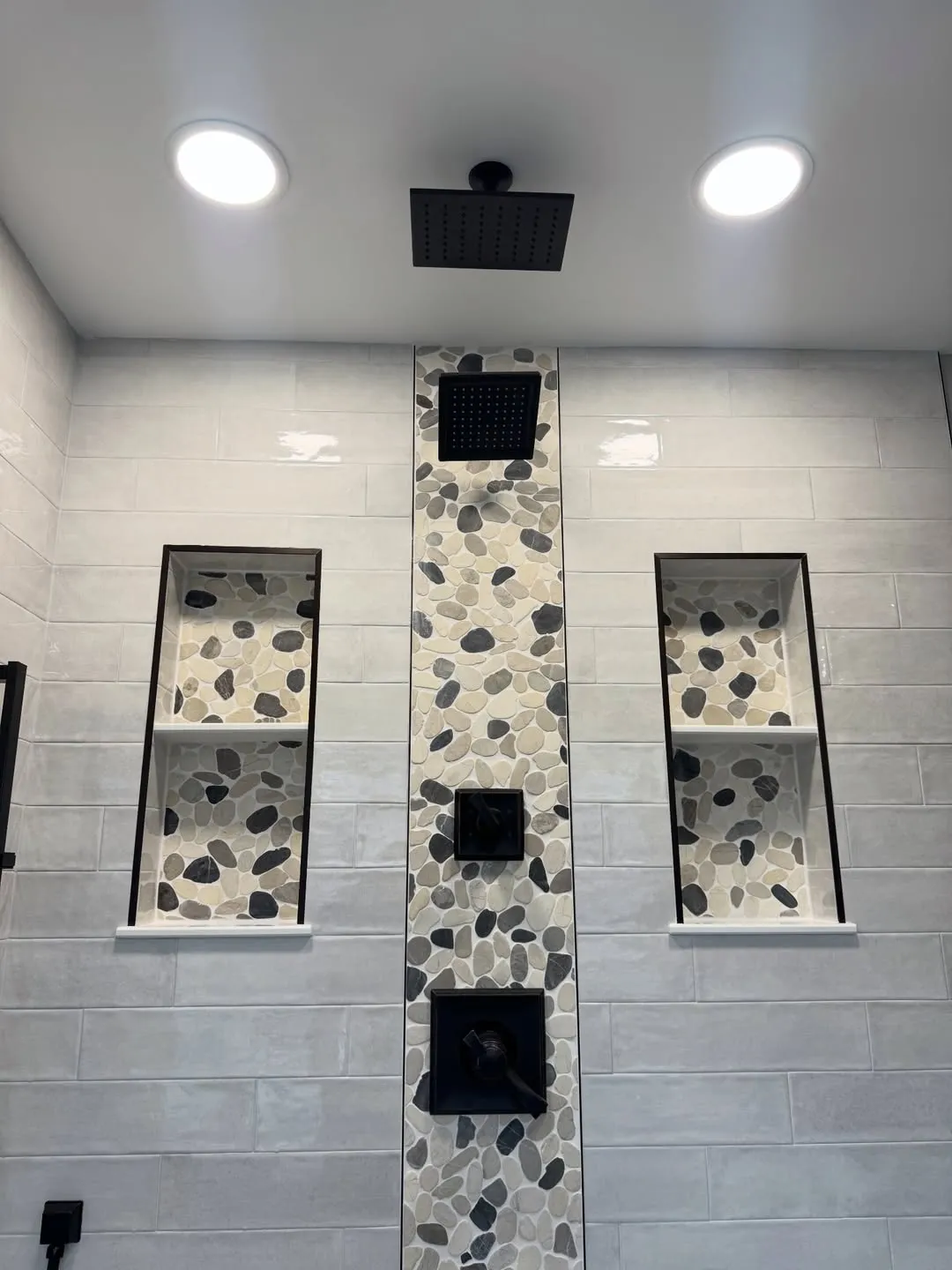 Walk-in shower Remodel - Image 2