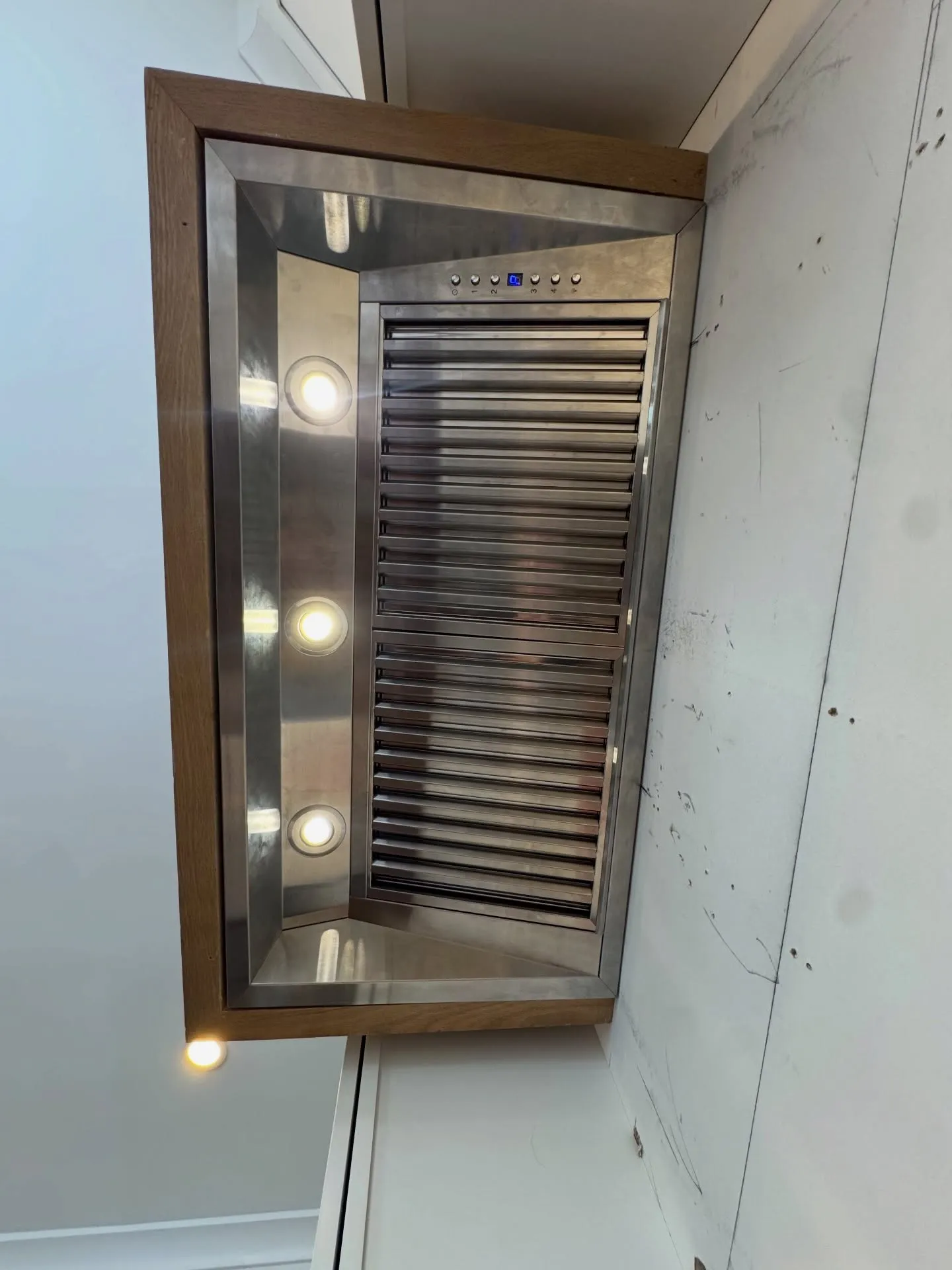 Kitchen Hood Installation